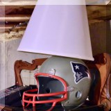 D04. Patriots helmet table lamp. 